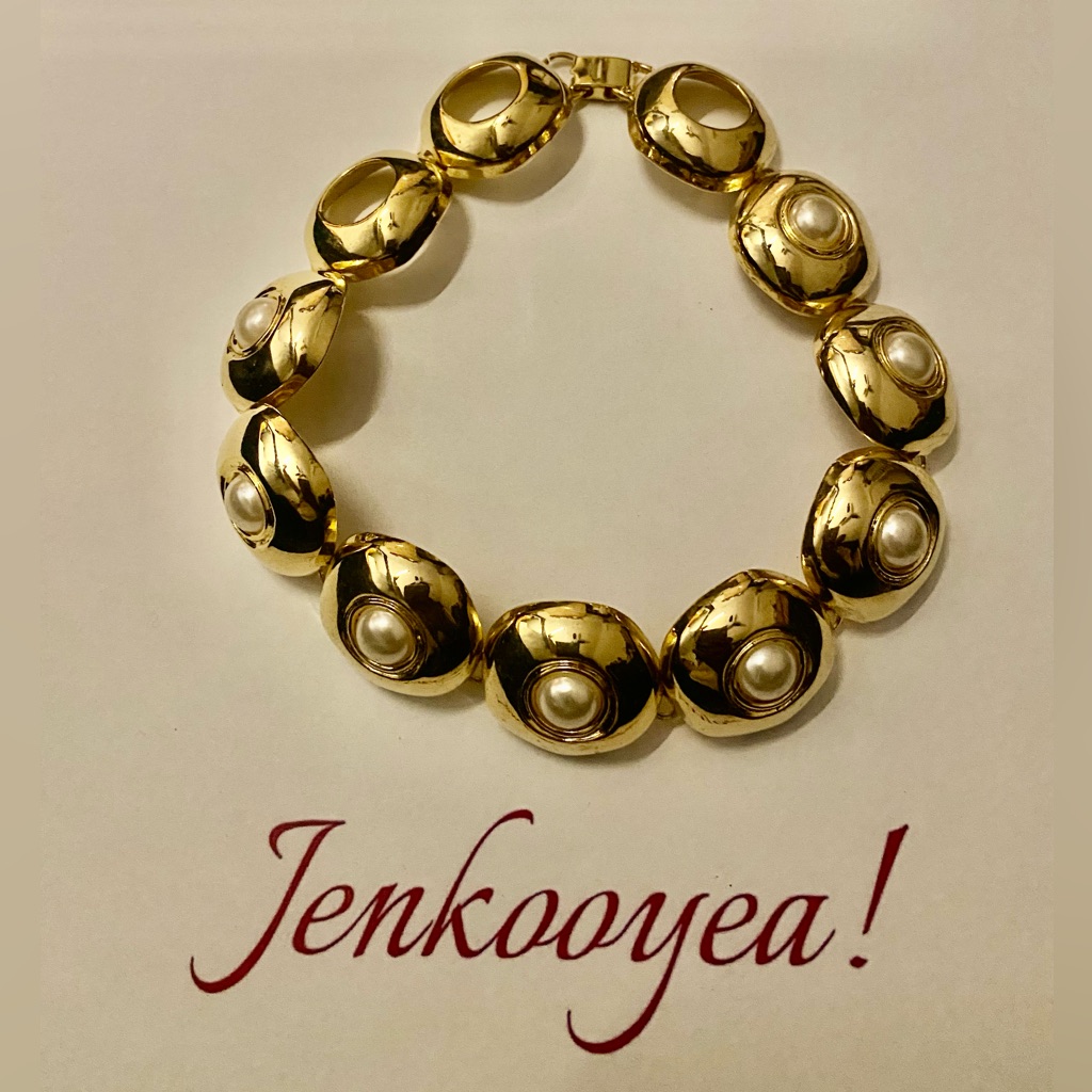 Gold And Pearl Chocker